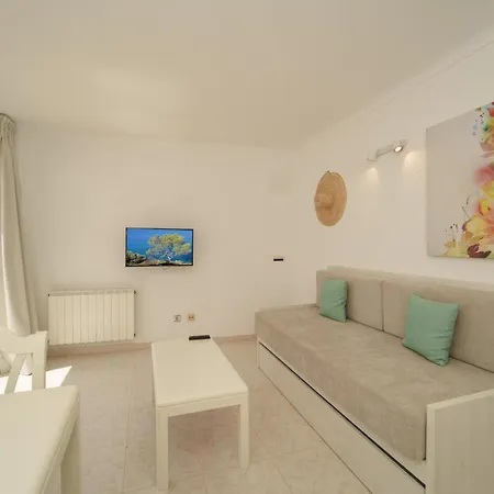 Andreas Apartment